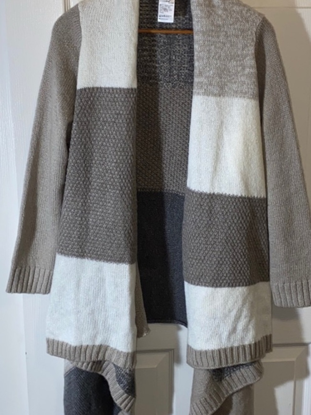 Chico's Gray Marled Knit drap Sweater Size 6